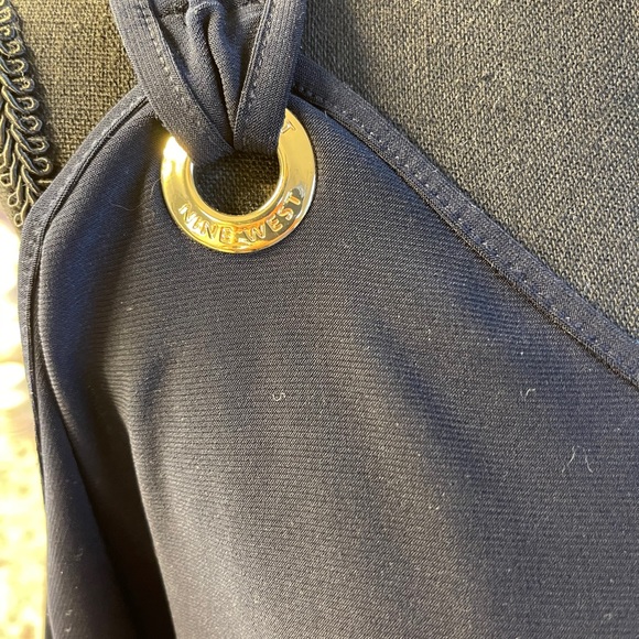 Open Shoulder Top - Picture 2 of 3